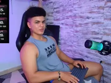 Chaturbate Nude Webcam of edward__clarck