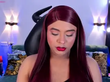 Chaturbate Nude Webcam of emili_roux