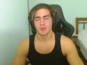 Chaturbate Live Sex of harryking1
