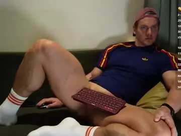 Chaturbate Sex Cam of steevemuscle