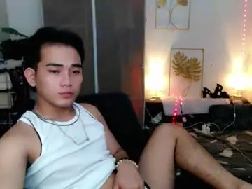 Chaturbate Best live sex cam show of urpinoy_cummer