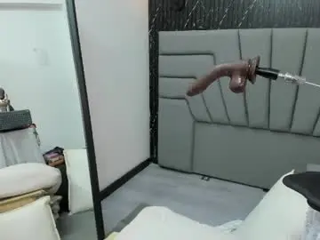 Chaturbate Live Sex Cam of angie_will