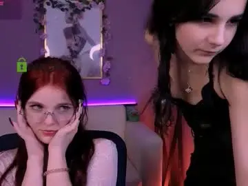 Chaturbate Nude Webcam of ariana_ross7