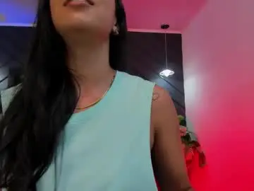 Chaturbate Live Sex Cam of zoee_martins_