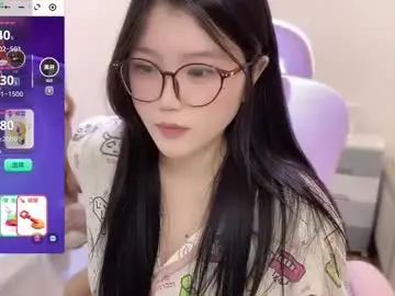 Chaturbate Adult Video Chat of gorgeous_girl33