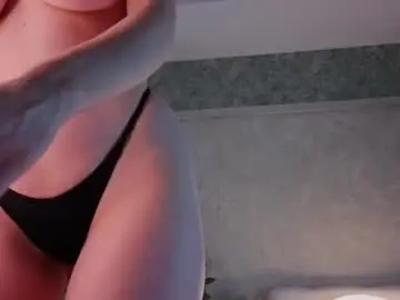 Chaturbate Best live sex cam show of quennacindy