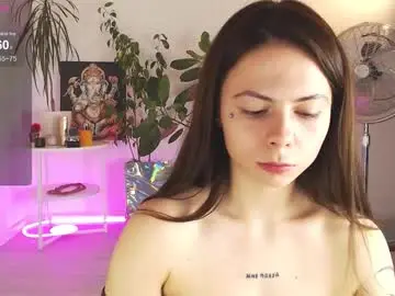 Chaturbate Nude Webcam of chloeesummerss