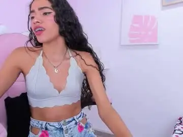 Chaturbate Adult Video Chat of evelin_shy