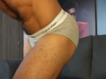 Chaturbate Live Sex Cam of garret_alvin_