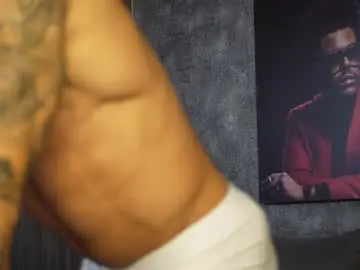 Chaturbate Live Sex Cam of garret_alvin_