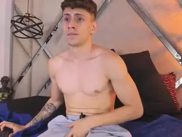 Chaturbate Live Sex Cam of jasper__jones