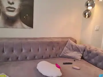 Chaturbate Watch Live Sex Cams of lenna_godess