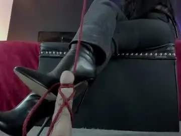 Chaturbate Free Porn Cam of _jade_16