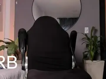 Chaturbate Sex Cam of camilohotxx__