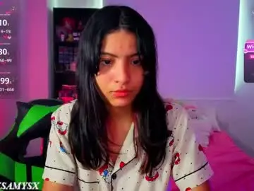 Chaturbate Sex Chat of helia_n_amy