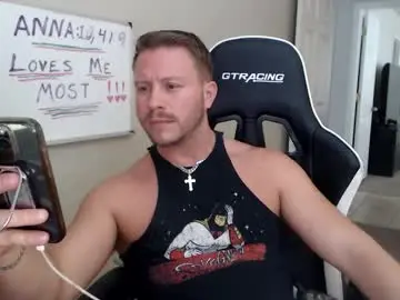 Chaturbate Live Sex Cam of player2pawns