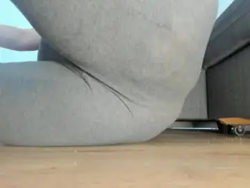 Chaturbate Adult Webcams of wet_pants2022