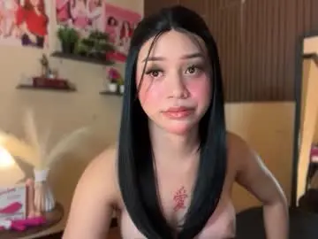 Chaturbate Live Sex Cam of devine_goddessx