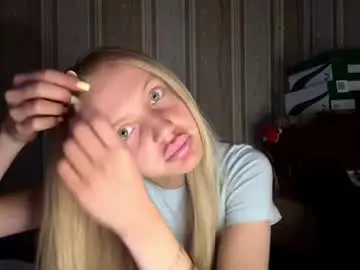 Chaturbate Live Sex Cam of gladisstipes