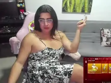 Chaturbate Free Live Porn of khalifa_gold