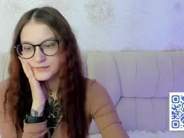 Chaturbate Live Sex of krisdoeill