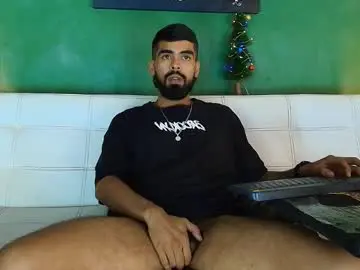 Chaturbate Free Porn Cam of stephenbrown_