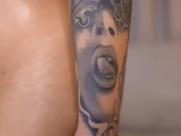 Chaturbate Free Porn Cam of tinydoll_xo