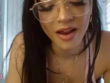 Chaturbate Free Porn Cam of trinity_prestige