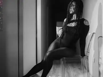 Chaturbate Best live sex cam show of andreaa_zoee_