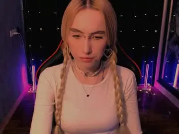 Chaturbate Adult Webcams of crybambi