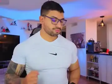 Chaturbate Best live sex cam show of peterjack7