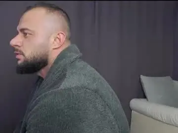 Chaturbate Free Porn Cam of rickymiami1