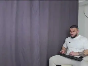 Chaturbate Free Porn Cam of rickymiami1