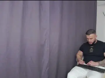 Chaturbate Free Porn Cam of rickymiami1