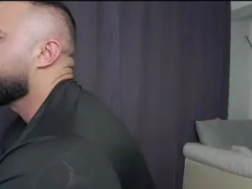 Chaturbate Adult Webcams of rickymiami1