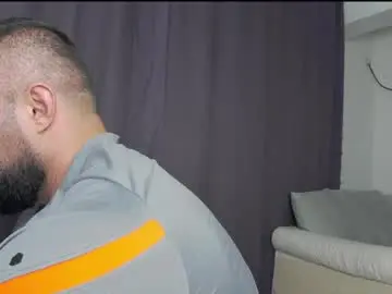 Chaturbate Free Live Porn of rickymiami1