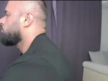 Chaturbate Sex Chat of rickymiami1