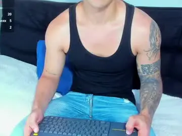 Chaturbate Live Sex Cam of tristan_bm