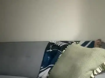 Chaturbate Live Sex Cam of 26sneakers