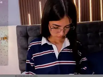 Chaturbate Live Sex of emma_doll7