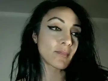 Chaturbate Watch Live Sex Cams of miatemptress69