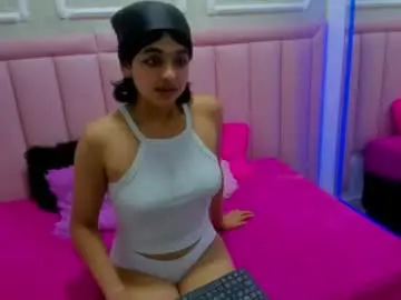 Chaturbate Free Porn Cam of velvet_giirll