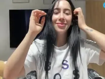 Chaturbate Free Porn Cam of _gummies15