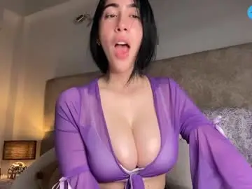 Chaturbate Live Sex Cam of _gummies15