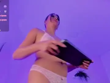 Chaturbate Watch Live Sex Cams of angeelmoon__