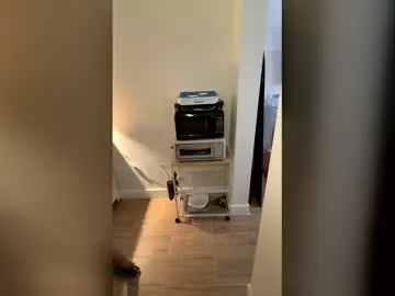 Chaturbate Sex Cam of emilyyyt