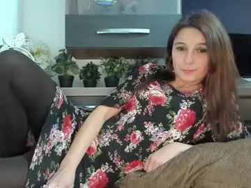 Chaturbate Live Sex Cam of mellbell_