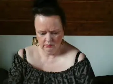 Chaturbate Watch Live Sex Cams of tiffanymature