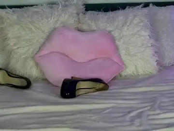 Chaturbate Live Porn of alyson_huxley