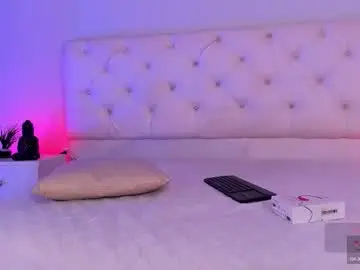 Chaturbate Live Sex Cam of aron_cruz12